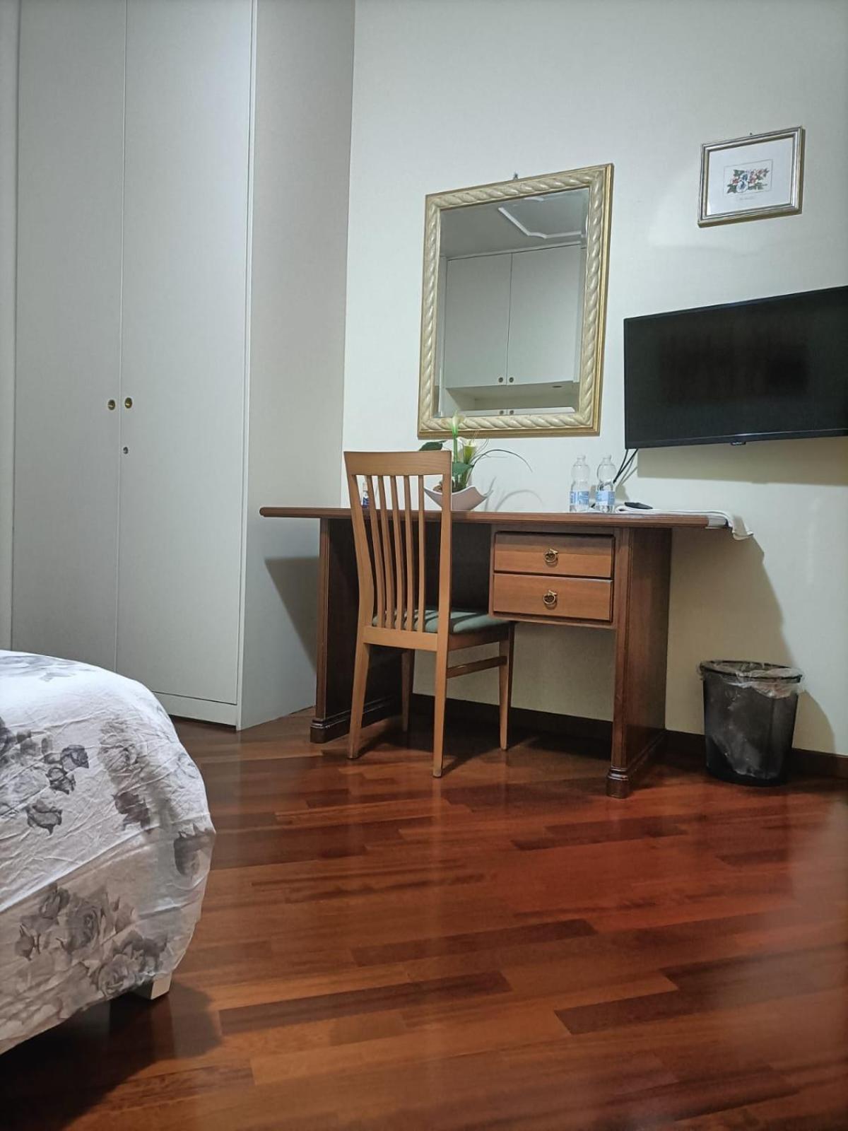 Dolce Risveglio Vicino Milano Hotel Trezzano sul Naviglio Exterior foto